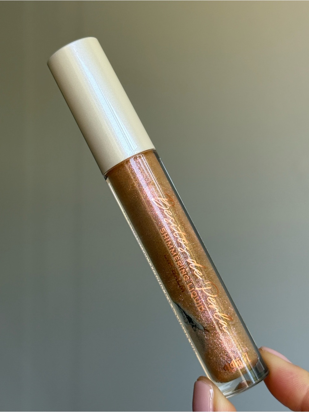 Alamar Besitos De Perla Shimmering Liquid Lip Balm "Corazon"